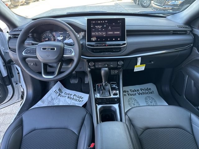 New 2026 Jeep Compass Latitude AWD/4WD image 28