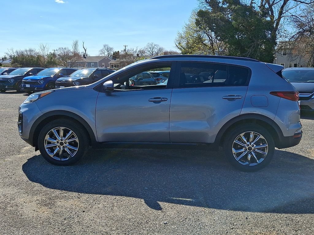 Certified 2022 Kia Sportage Nightfall Edition w/ Nighfall AWD Premium Package image 4