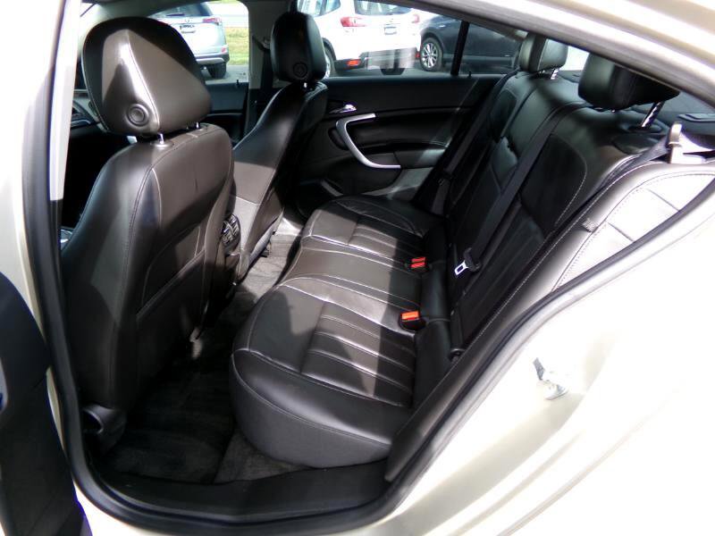 Used 2015 Buick Regal Turbo AWD image 31