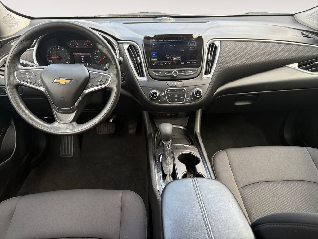Used 2024 Chevrolet Malibu LT FWD image 10