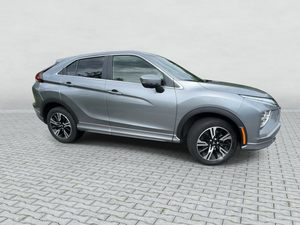 Used 2024 Mitsubishi Eclipse Cross SEL AWD/4WD image 9