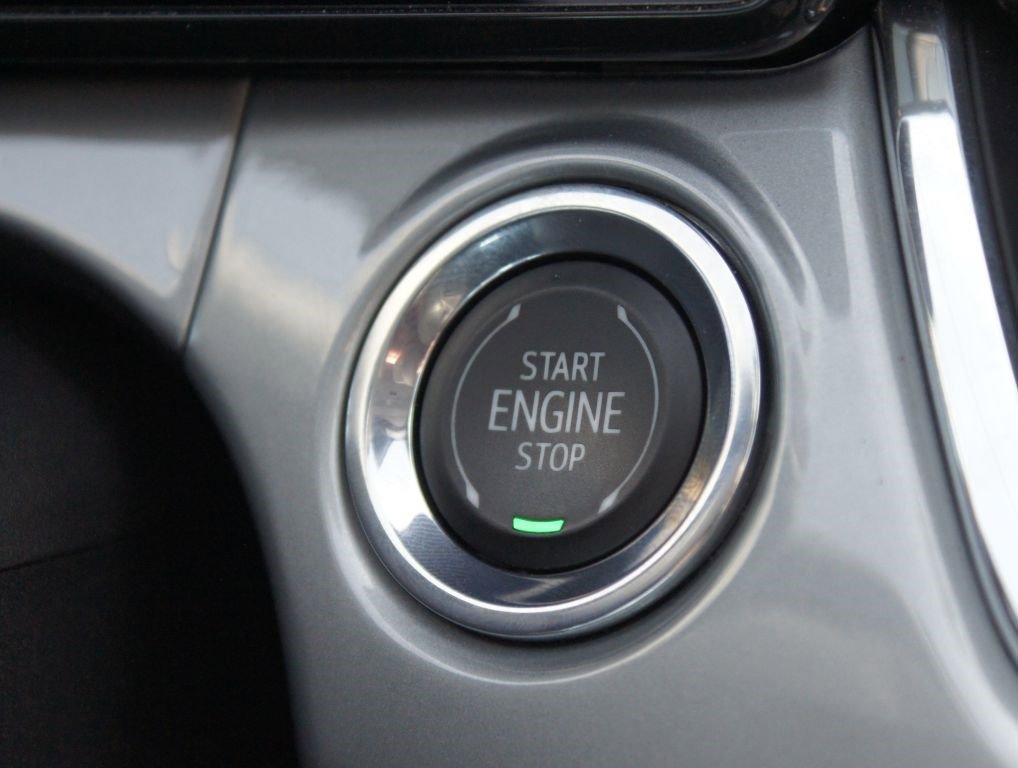 Used 2024 Chevrolet Trax LT w/ Driver Confidence Package image 8