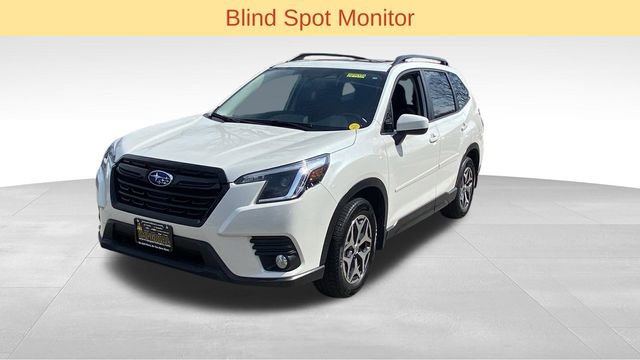 Used 2022 Subaru Forester Premium image 4