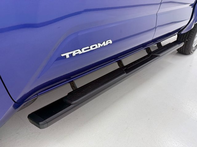 Used 2025 Toyota Tacoma SR5 w/ SR5 Upgrade Package image 8