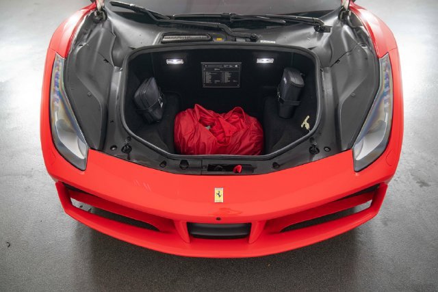 Used 2018 Ferrari 488 Spider RWD image 31