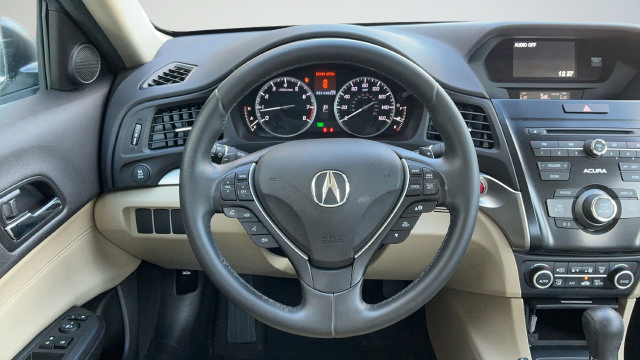 Used 2017 Acura ILX FWD image 10