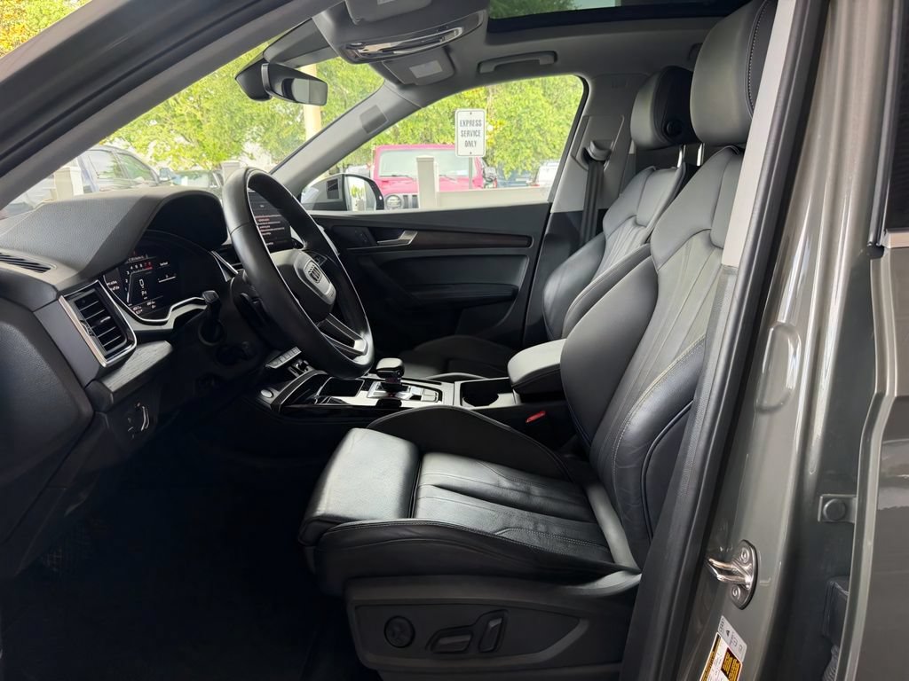 Used 2024 Audi Q5 2.0T Premium Plus AWD/4WD image 12