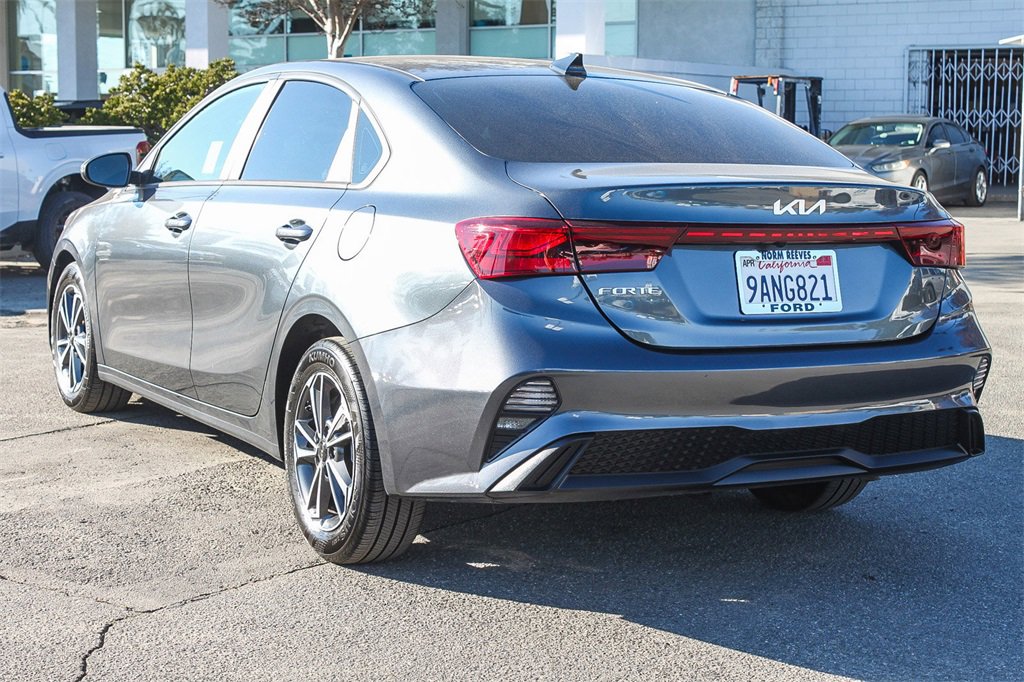 Used 2022 Kia Forte LXS w/ LXS Technology Package image 9