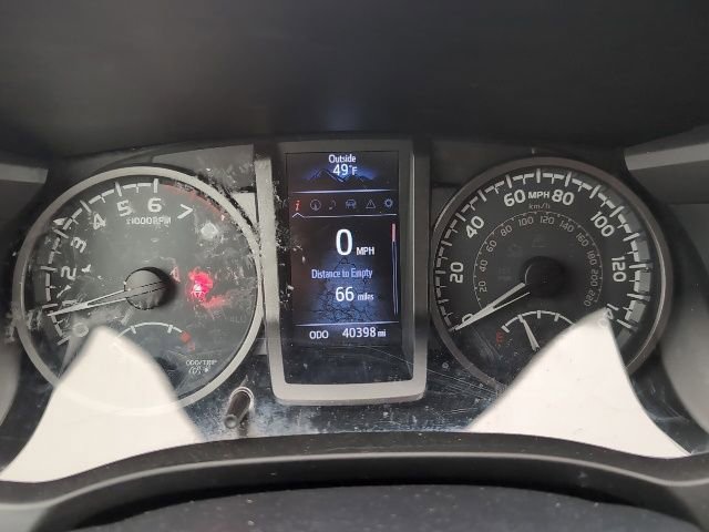 Used 2019 Toyota Tacoma TRD Sport image 15