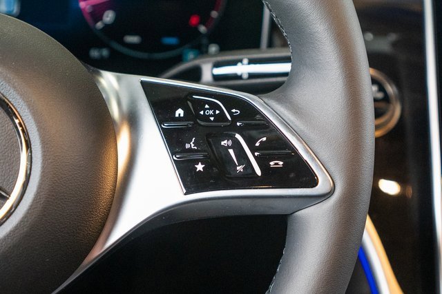 New 2026 Mercedes-Benz GLC 300 4MATIC image 17