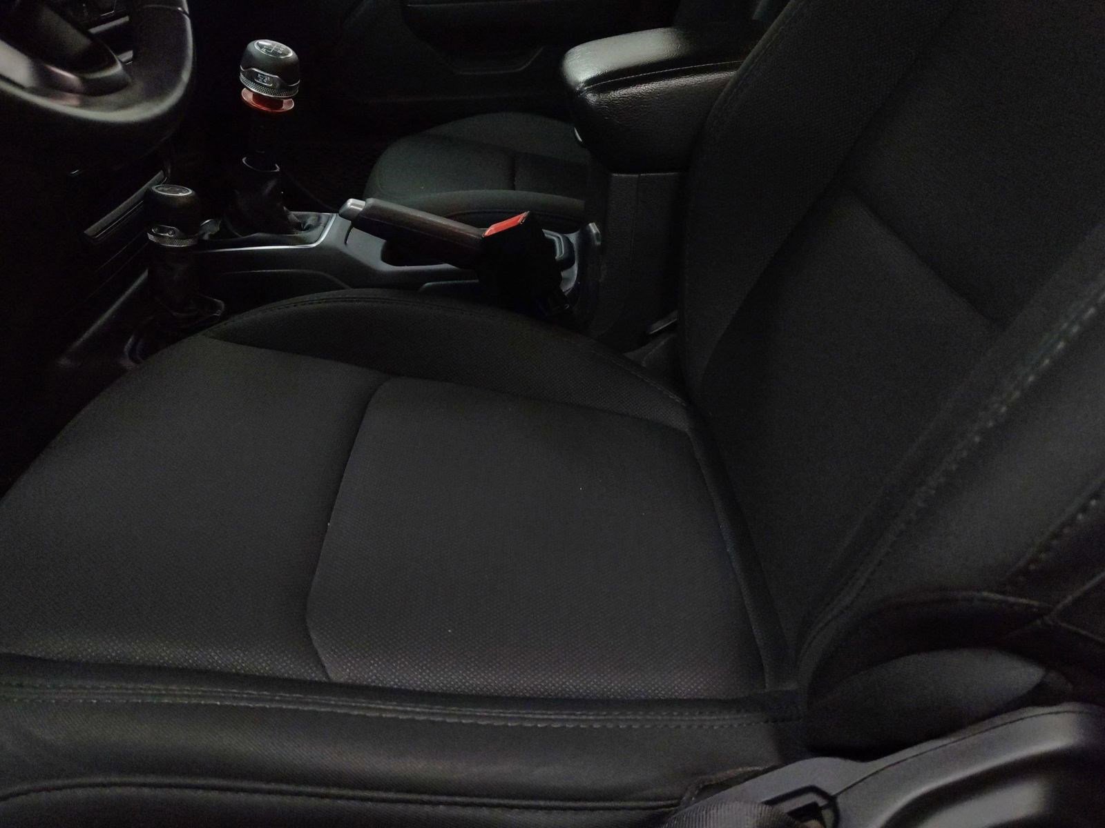 Used 2019 Jeep Wrangler Sport image 16