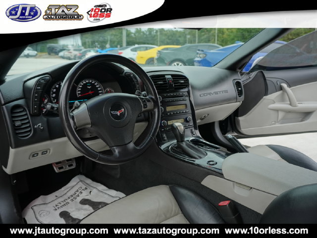 Used 2008 Chevrolet Corvette Coupe w/ Preferred Equipment Group RWD image 12