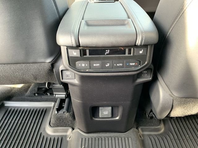 Used 2026 Toyota Grand Highlander Limited image 33