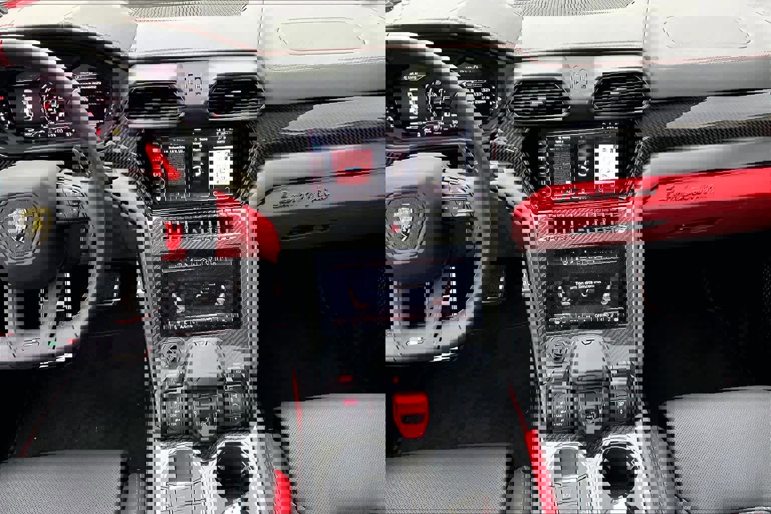 Used 2024 Lamborghini Urus S image 6