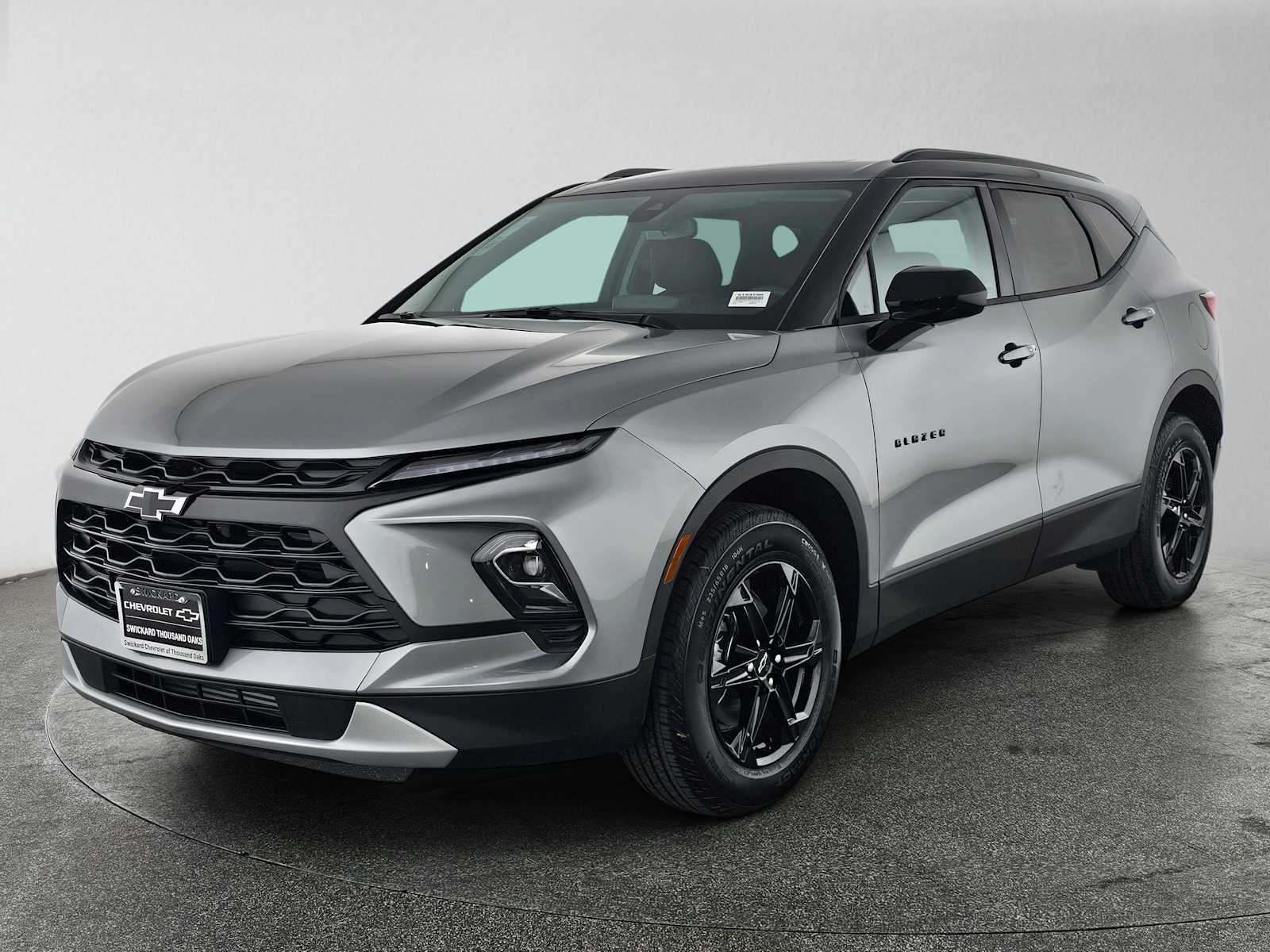 New 2026 Chevrolet Blazer LT w/ Convenience Package FWD image 7