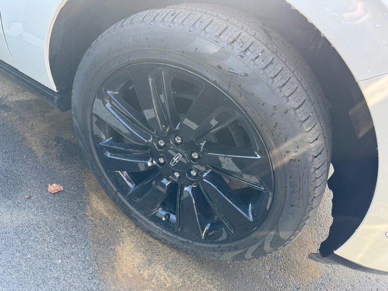 Certified 2023 Lincoln Navigator Reserve image 4