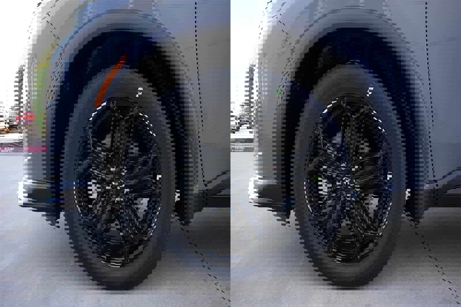 New 2026 INFINITI QX60 Sport image 27