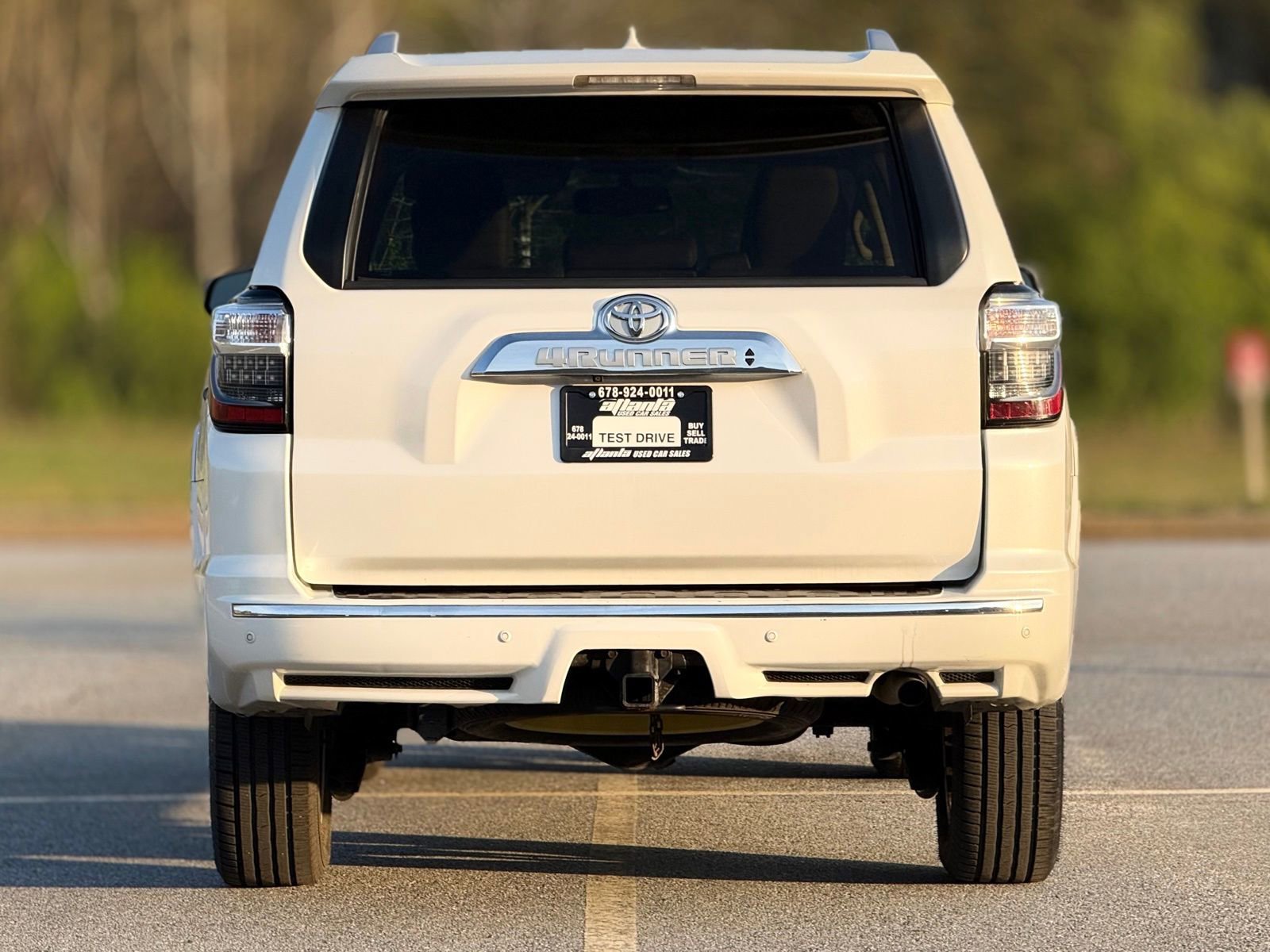 Used 2014 Toyota 4Runner Limited image 6