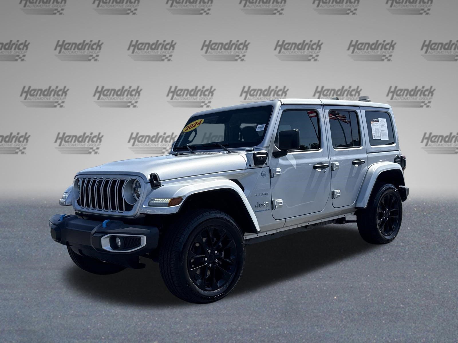 Used 2024 Jeep Wrangler Sahara w/ Technology Group image 4
