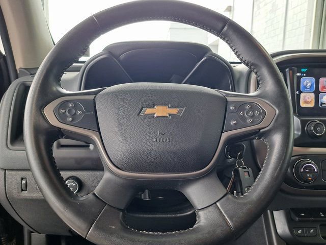 Used 2018 Chevrolet Colorado Z71 w/ Z71 Midnight Edition AWD/4WD image 10