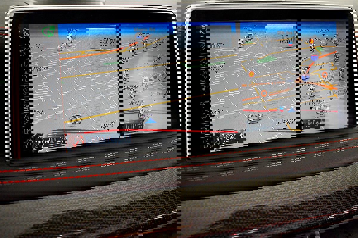 Used 2016 BMW X5 M image 33