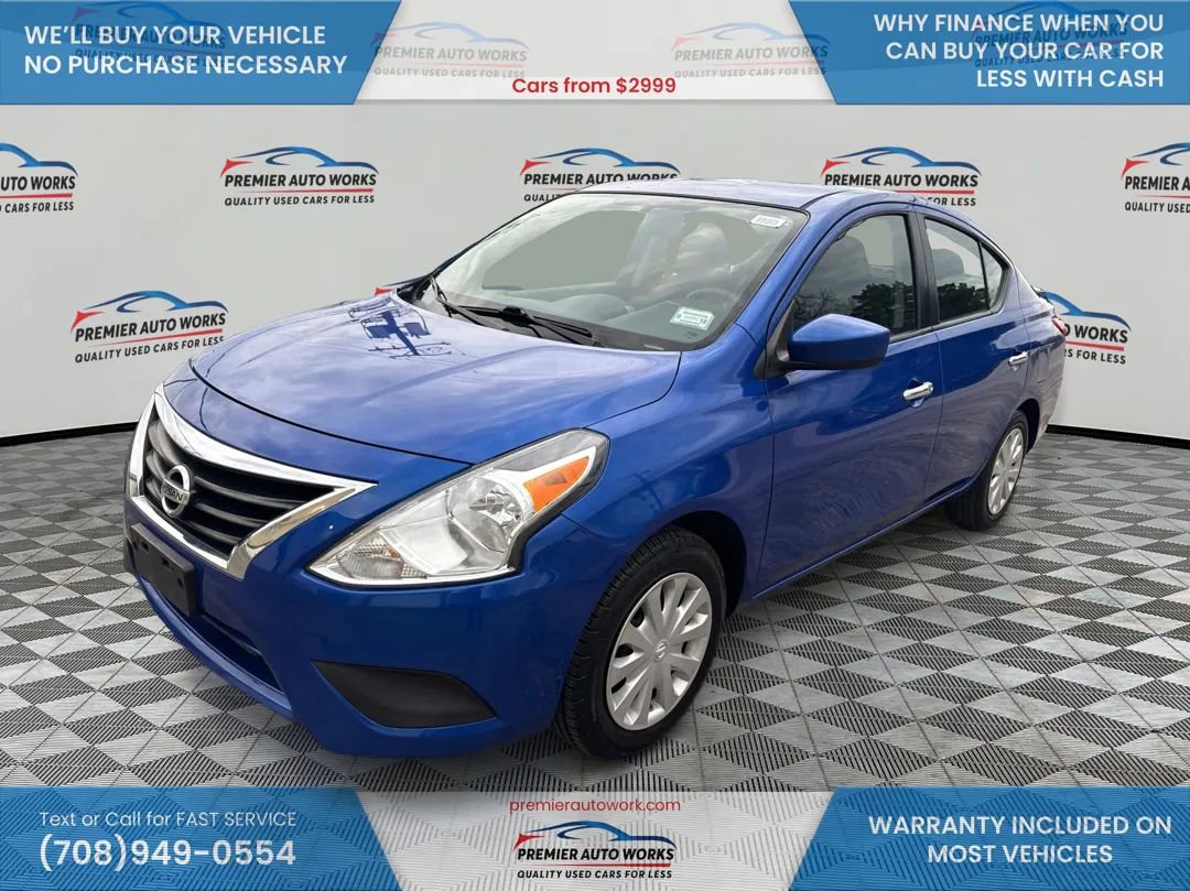 Used 2016 Nissan Versa SV image 1