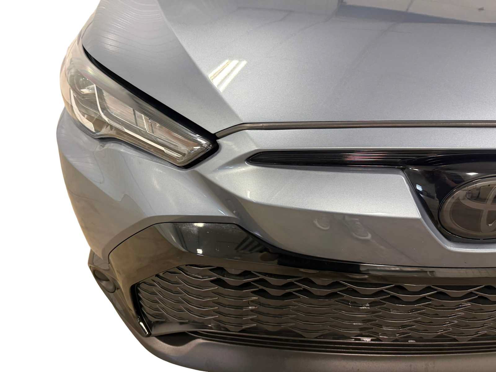 Used 2024 Toyota Corolla Cross AWD Hybrid image 4