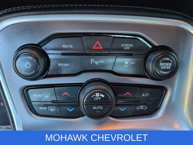 Used 2020 Dodge Challenger SXT w/ Driver Convenience Group AWD/4WD image 19