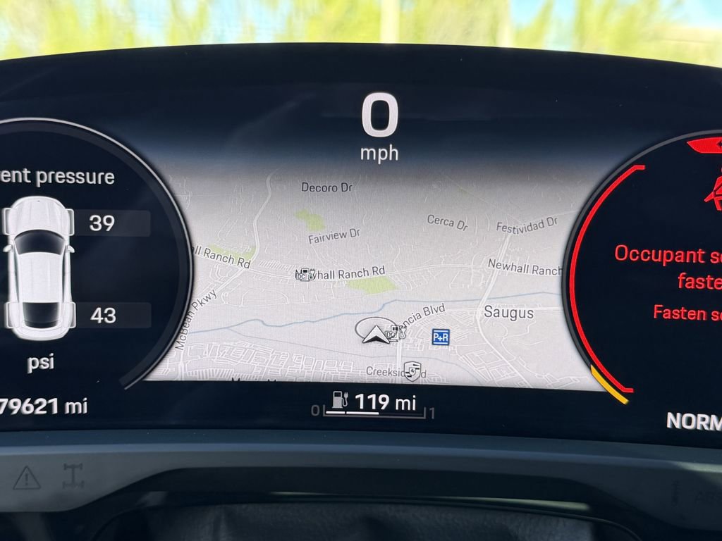 Used 2020 Porsche Taycan Turbo image 22