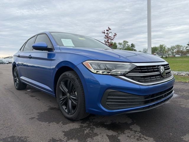 Used 2024 Volkswagen Jetta SE