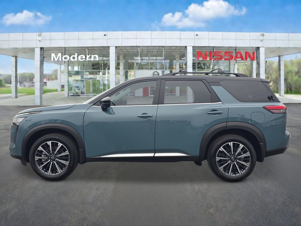 New 2026 Nissan Pathfinder Platinum AWD/4WD image 2