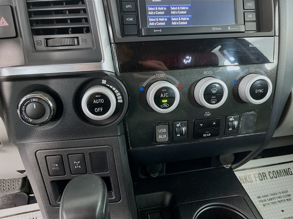 Used 2019 Toyota Sequoia SR5 AWD/4WD image 22