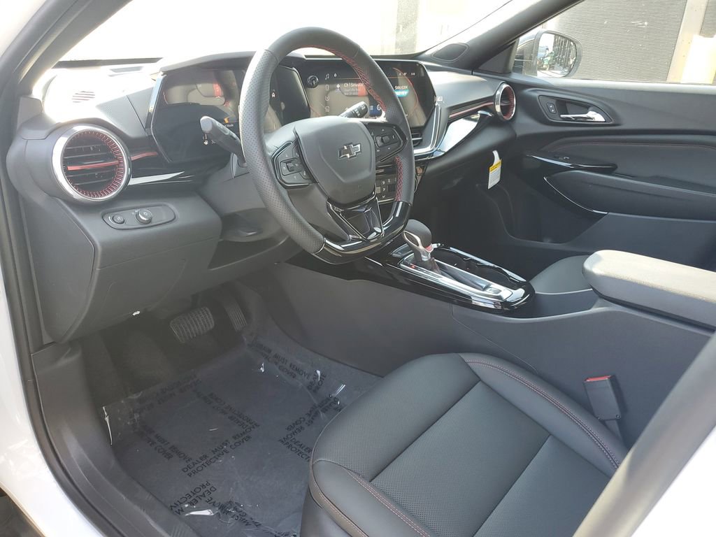 New 2026 Chevrolet Trax RS w/ Driver Confidence Package image 18