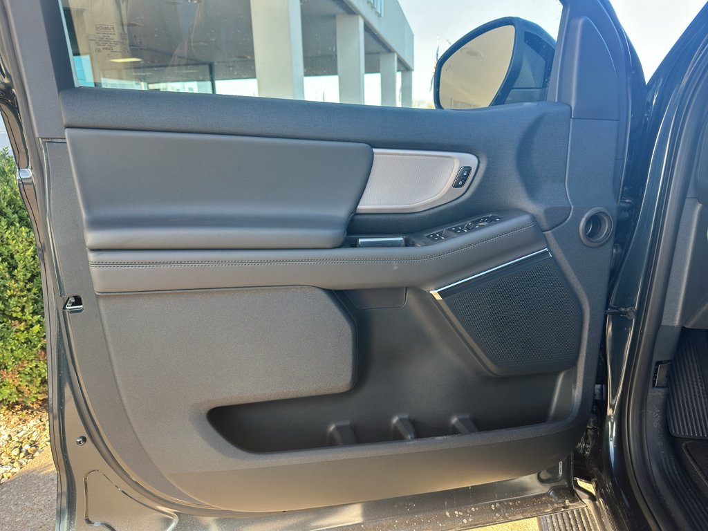 New 2026 Ford Expedition Max Active AWD/4WD image 10