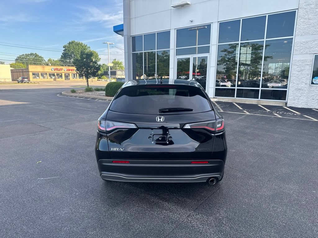 Certified 2025 Honda HR-V Sport image 6