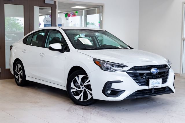 Used 2025 Subaru Legacy Premium AWD/4WD image 6