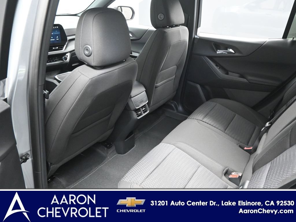 New 2026 Chevrolet Equinox LT image 13