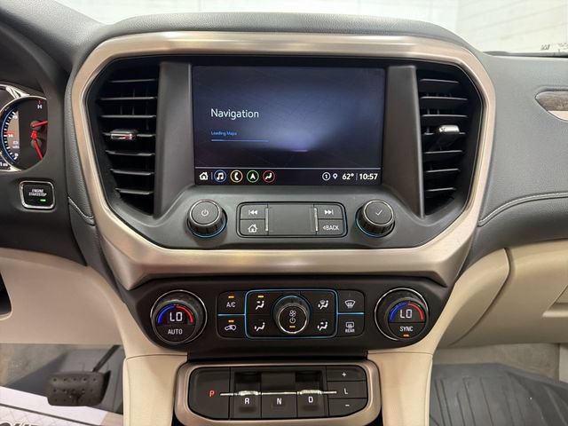 Used 2021 GMC Acadia Denali w/ Denali Ultimate Package AWD/4WD image 18