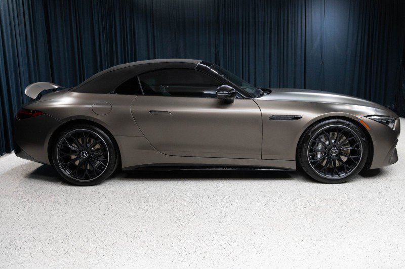 New 2027 Mercedes-Benz SL 43 AMG image 4