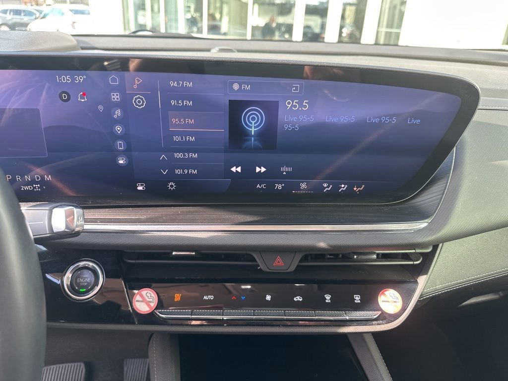 Used 2024 Buick Envision Preferred image 25