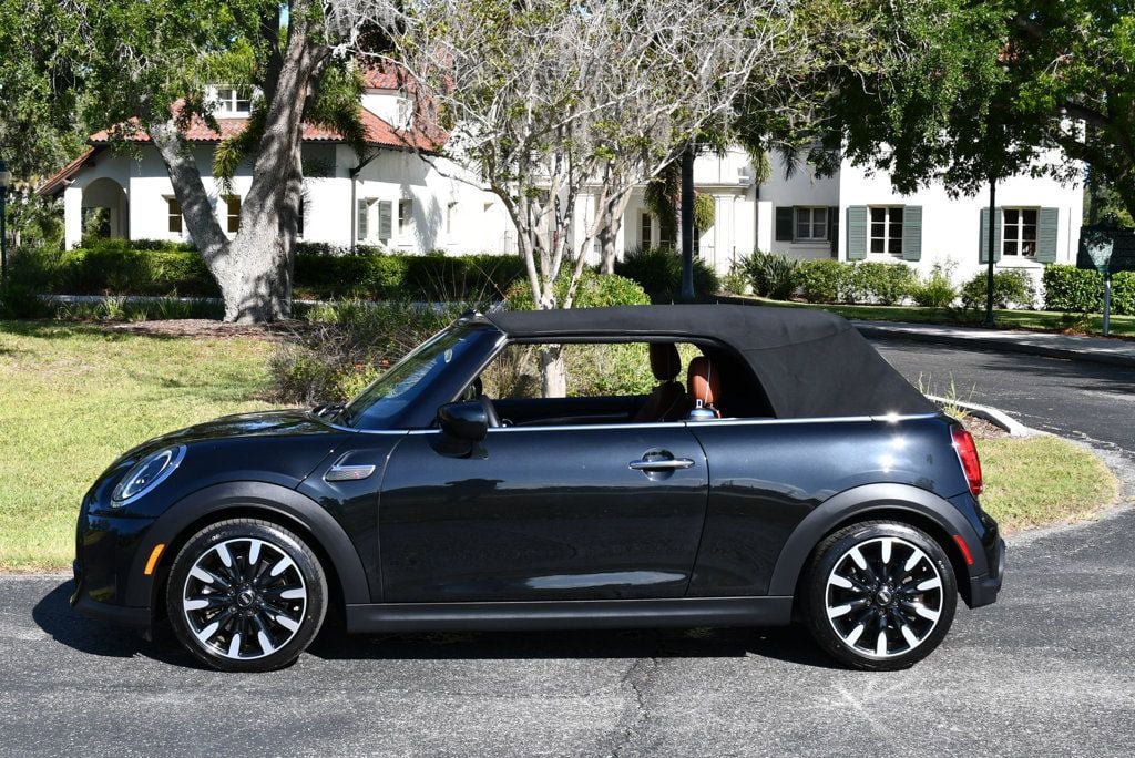 Used 2024 MINI Cooper S w/ Signature Upholstery Package FWD image 33