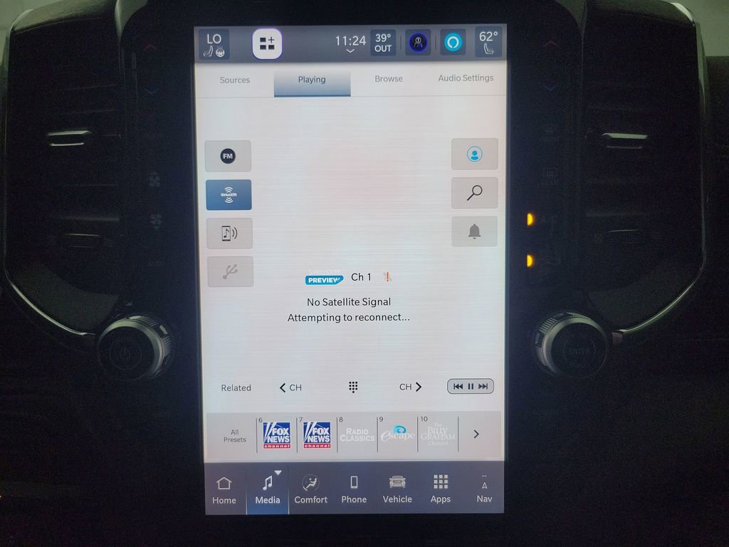 Used 2025 RAM 2500 Laramie w/ Towing Technology Group image 27