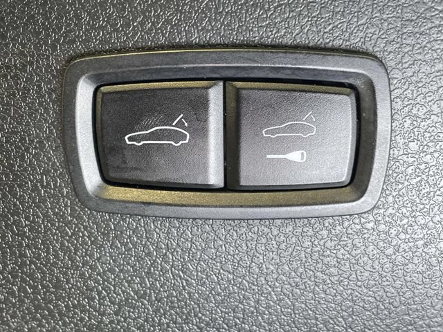 Certified 2020 Porsche Macan AWD/4WD image 22