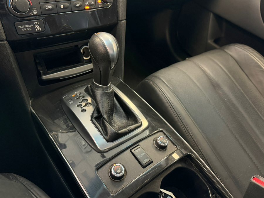 Used 2016 INFINITI QX70 2WD w/ Premium Package image 49