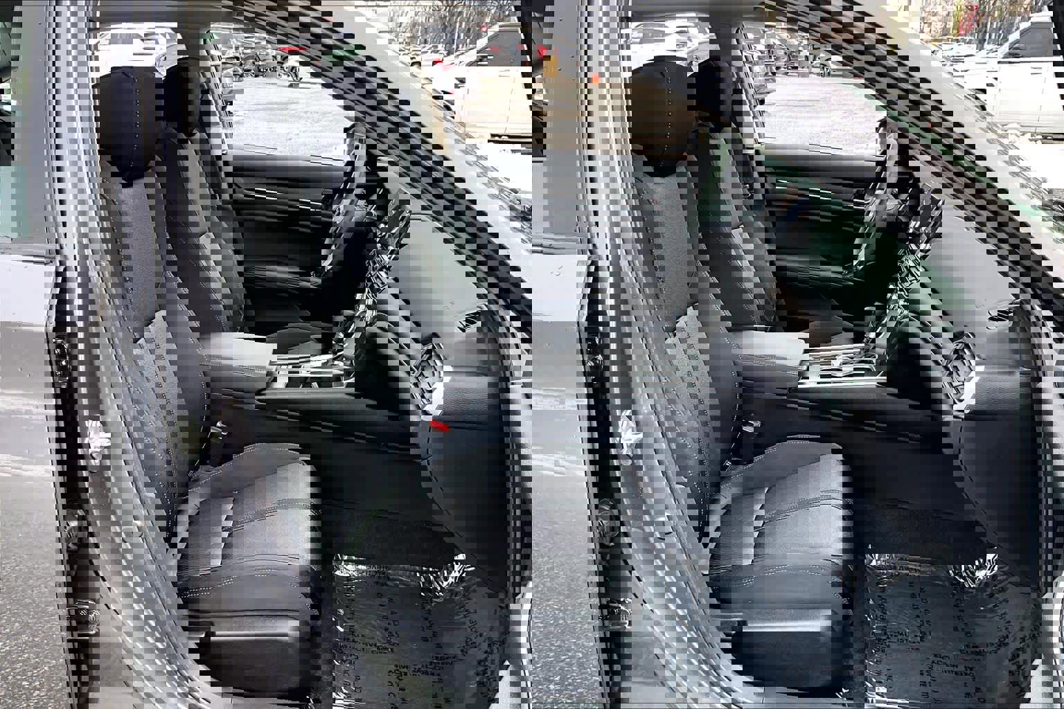 Used 2019 Honda Accord EX image 9