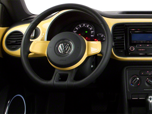 Used 2012 Volkswagen Beetle 2.0T FWD image 7