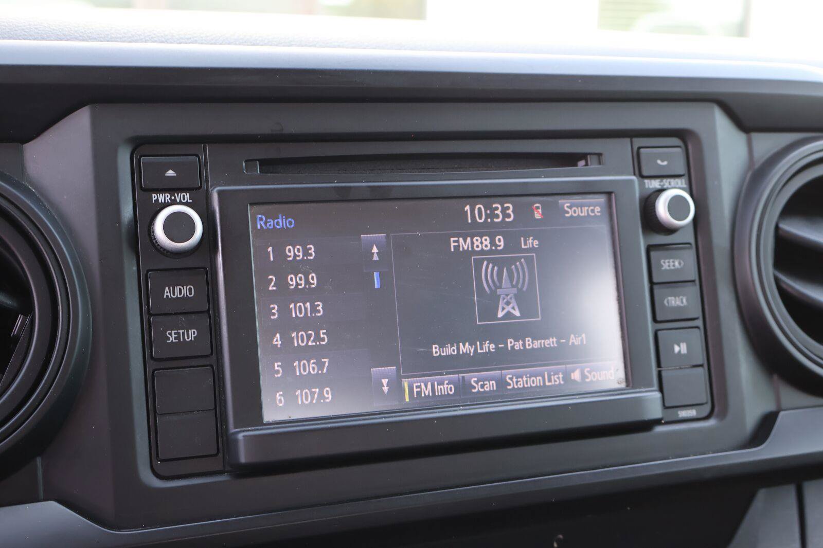 Used 2019 Toyota Tacoma SR w/ SR Convenience Package RWD image 22