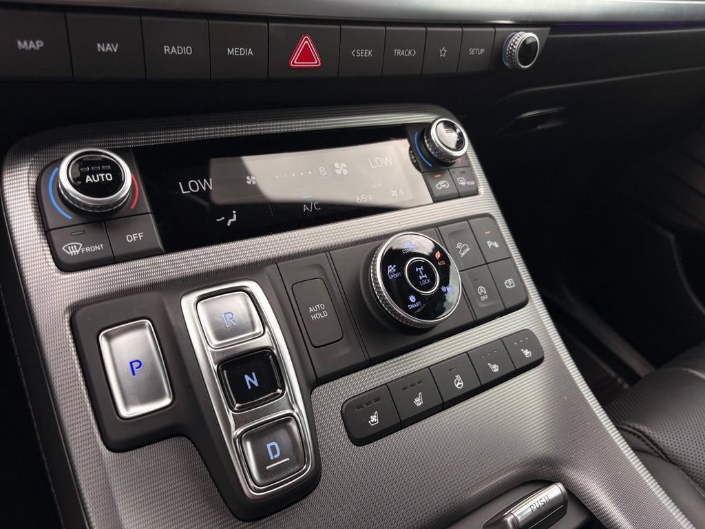 Used 2025 Hyundai Palisade Calligraphy AWD/4WD image 17