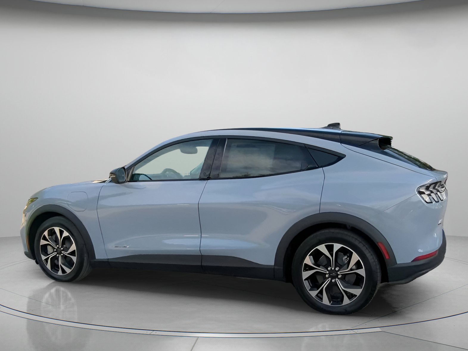 New 2026 Ford Mustang Mach-E Select RWD image 18