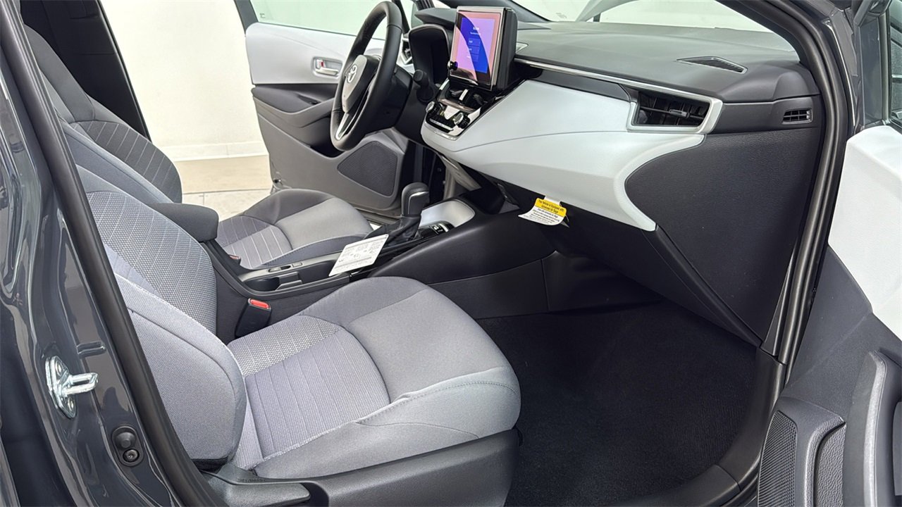 New 2026 Toyota Corolla SE image 18